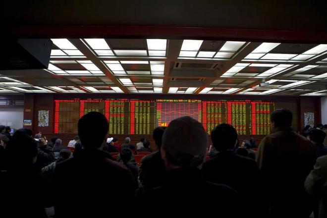 涨涨虚拟炒股_县城炒股人牛市解套_县城炒股人牛市亏损