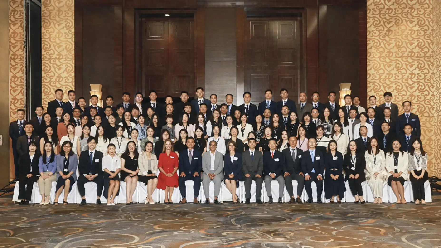 中国人民大学-加拿大女王大学金融硕士招生简章_中国人民大学与加拿大女王大学中外合办硕士项目优势_金融硕士择校指南