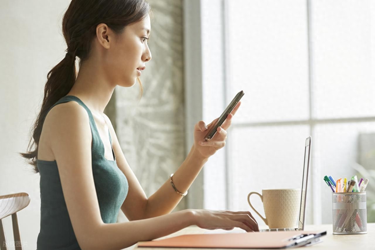 炒股视频教程推荐_高赞评论投资线索_从视频评论找股票机会