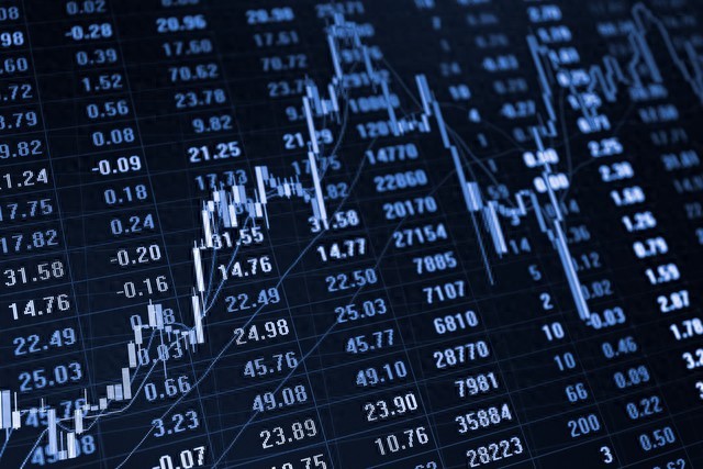 抓热点跟资金严纪律控仓位_短线炒股获利技巧_股票短线操作方法