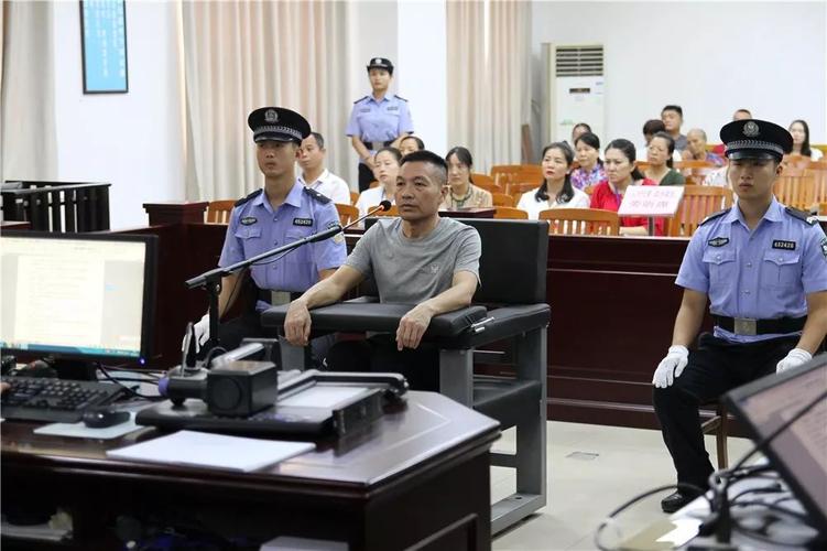 中国纪检监察报 海曙一公务员高利转贷被查处_公职人员高利转贷案例_高利转贷罪司法实践