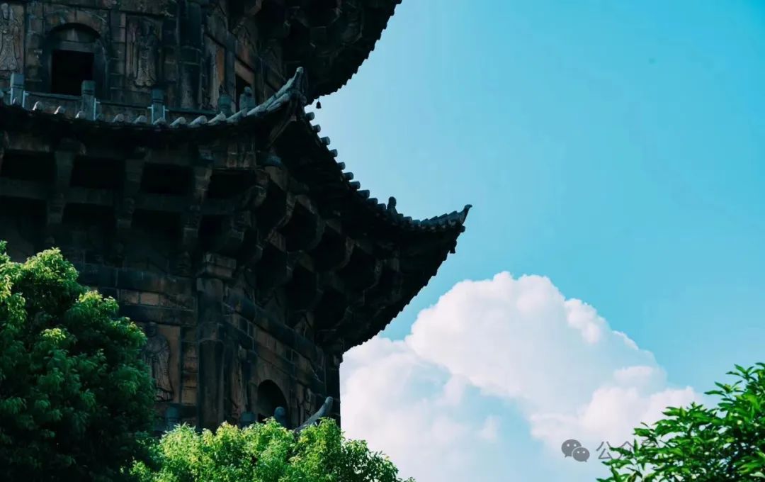 广发基金论坛 基民家常事_美联储降息美国股市大涨_A股走势分析基金赎回影响