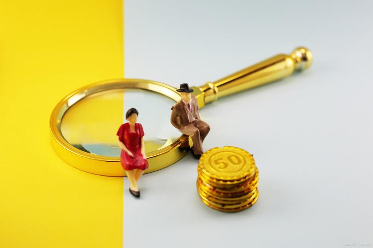美联储降息美国股市大涨_广发基金论坛 基民家常事_A股走势分析基金赎回影响
