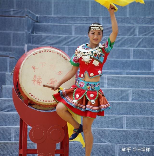 凤凰古城景点介绍_凤凰金融平台_凤凰古城旅游攻略