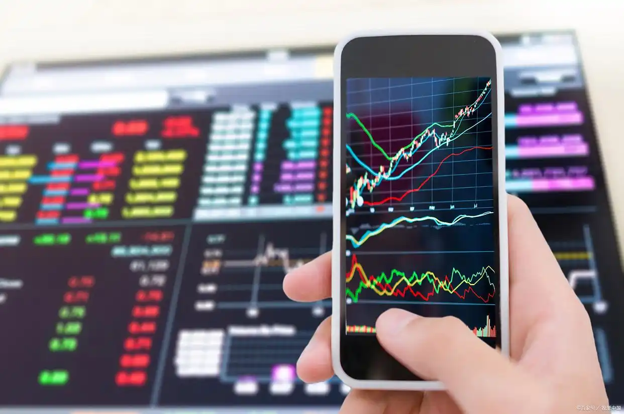 看盘软件对比_同花顺东方财富选择_那个炒股软件好用