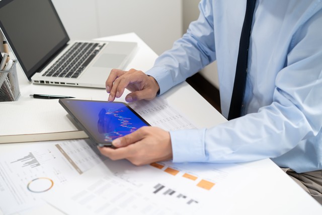 炒股不用盯盘口诀_A股开盘30分钟情绪晴雨表_新股民股市致胜必读书