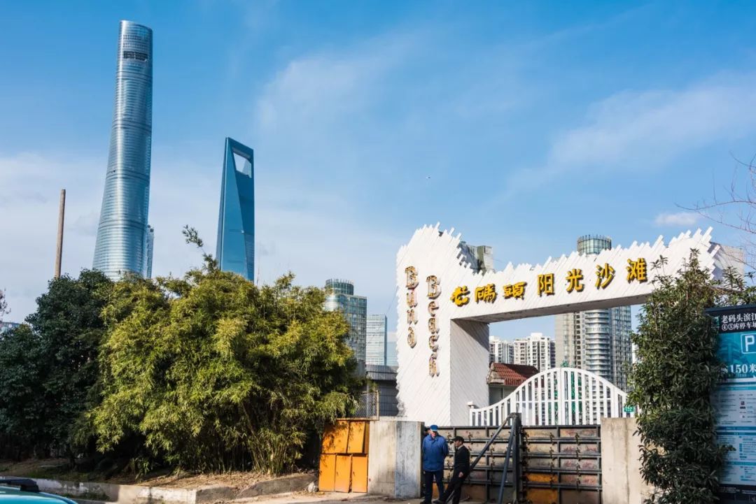 浦东环球金融中心_上海环球金融中心观光攻略_陆家嘴三剑客拍照点