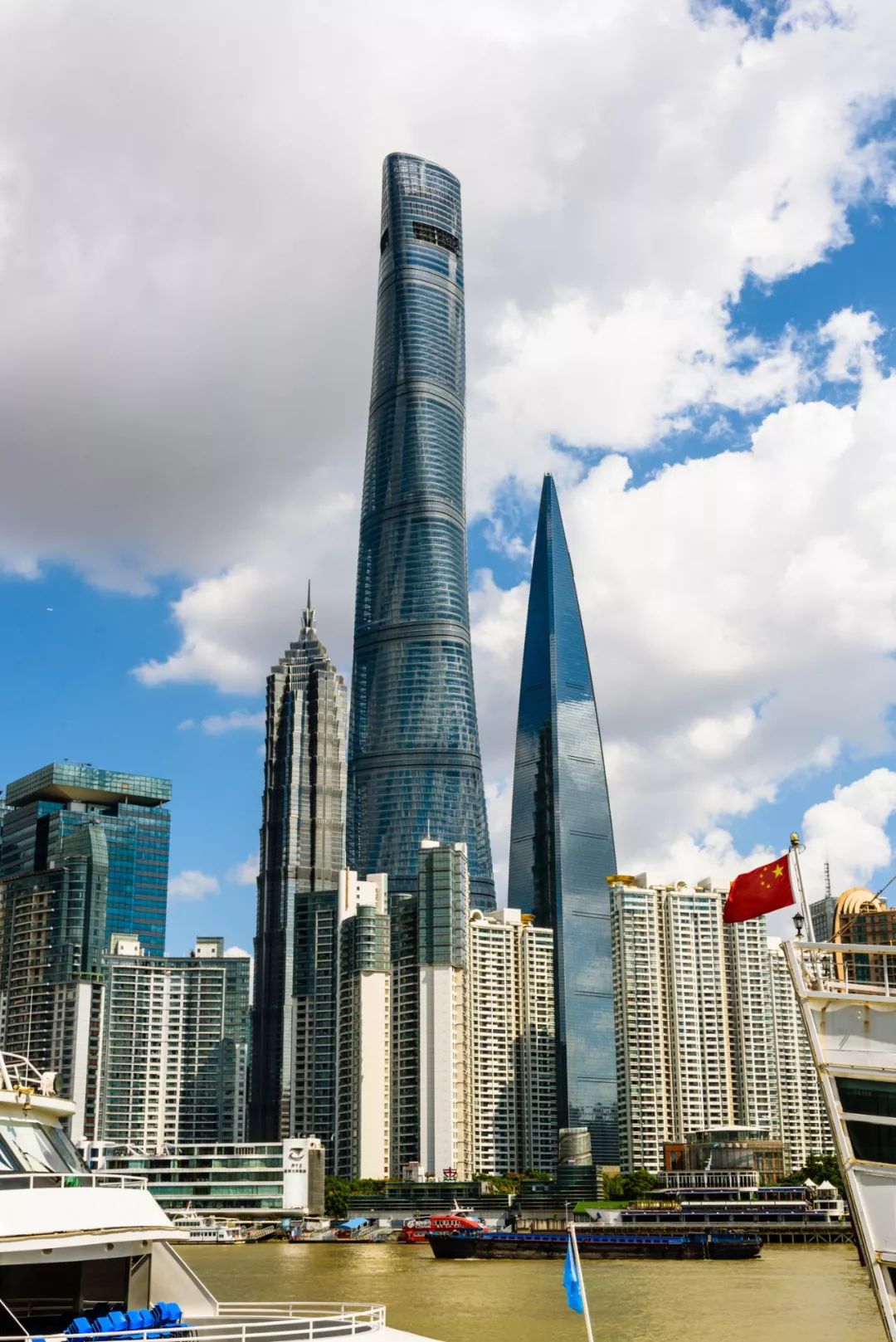 浦东环球金融中心_陆家嘴三剑客拍照点_上海环球金融中心观光攻略